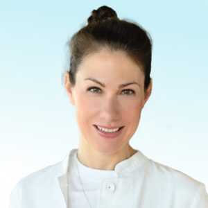 Karoline Jungclaus, Dermatologin